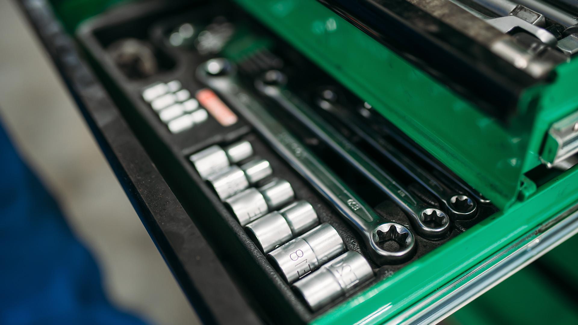 Nalbur & Hırdavat Tasarım ve Uygulamaları (2)